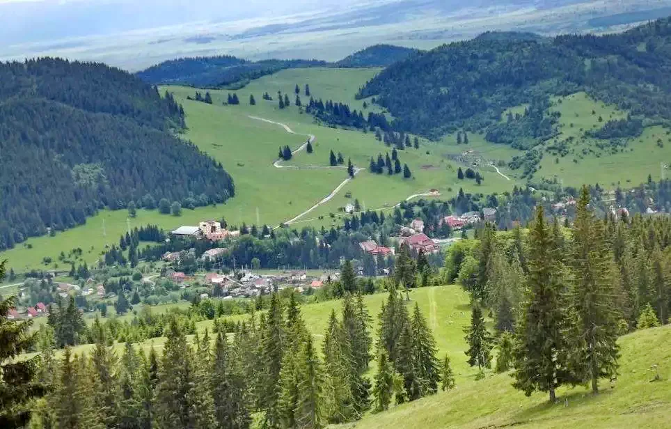 Marosfő Szállás | Panzió (K0257-26) A kép szerzői jogvédelem alatt állhat. Javasolt a kapcsolatfelvétel a jog tulajdonossal.