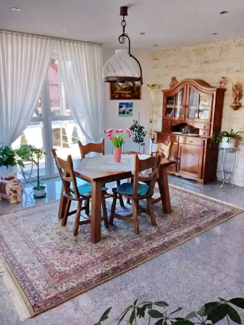 Izvoru Mureșului Cazare | Sat de vacanță (K0266-17) Imaginea poate fi supusă drepturilor de autor. Se recomandă contactarea titularului drepturilor.