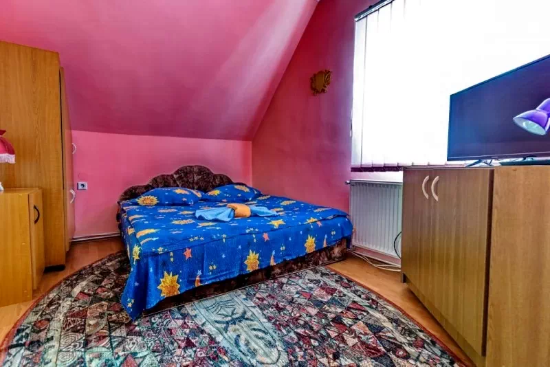 Izvoru Mureșului Cazare | Motel (K0283-18) Imaginea poate fi supusă drepturilor de autor. Se recomandă contactarea titularului drepturilor.