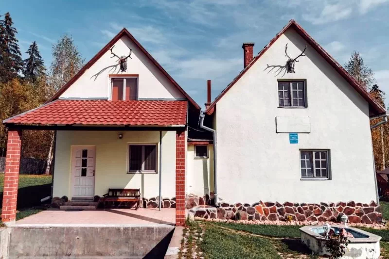 Izvoru Mureșului Cazare | Motel (K0283-21) Imaginea poate fi supusă drepturilor de autor. Se recomandă contactarea titularului drepturilor.