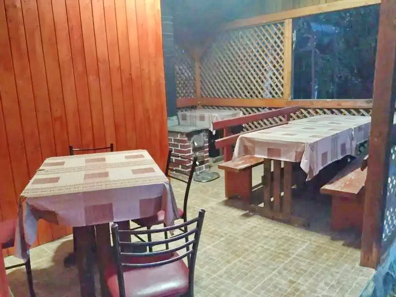 Marosfő Szállás | Üdülőfalu (K0287-18) A kép szerzői jogvédelem alatt állhat. Javasolt a kapcsolatfelvétel a jog tulajdonossal.