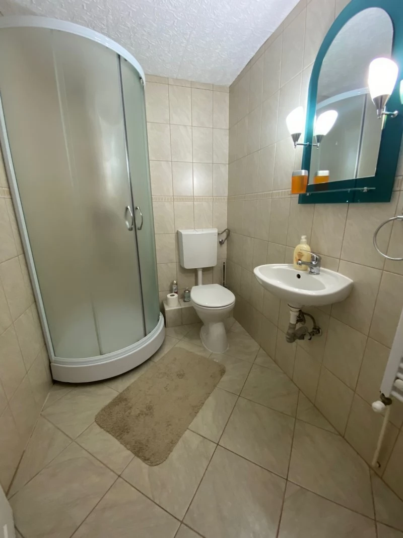 Izvoru Mureșului Cazare | Hotel**** (K0451-19) Imaginea poate fi supusă drepturilor de autor. Se recomandă contactarea titularului drepturilor.