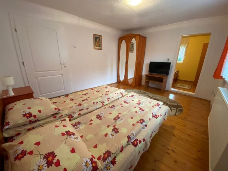 Izvoru Mureșului Cazare | Hotel**** (K0451-20) Imaginea poate fi supusă drepturilor de autor. Se recomandă contactarea titularului drepturilor.