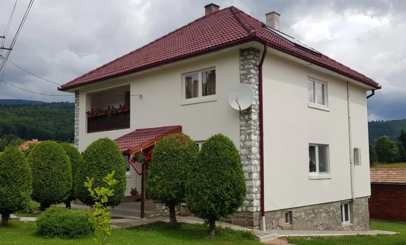 Izvoru Mureșului Cazare | Casă de oaspeți (K0451-26) Imaginea poate fi supusă drepturilor de autor. Se recomandă contactarea titularului drepturilor.