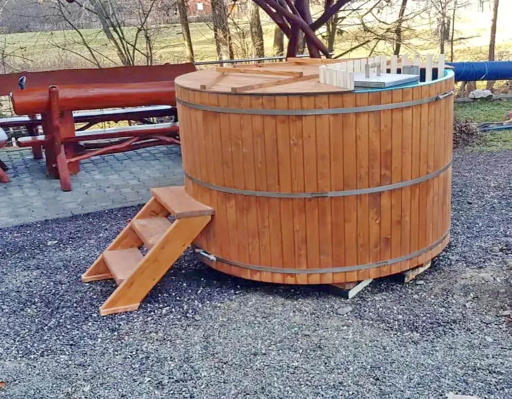 Ivó Szállás | Kulcsosház (K1252-2) A kép szerzői jogvédelem alatt állhat. Javasolt a kapcsolatfelvétel a jog tulajdonossal. Ivó Szállás | Kulcsosház (K1252-2) A kép szerzői jogvédelem alatt állhat. Javasolt a kapcsolatfelvétel a jog tulajdonossal.