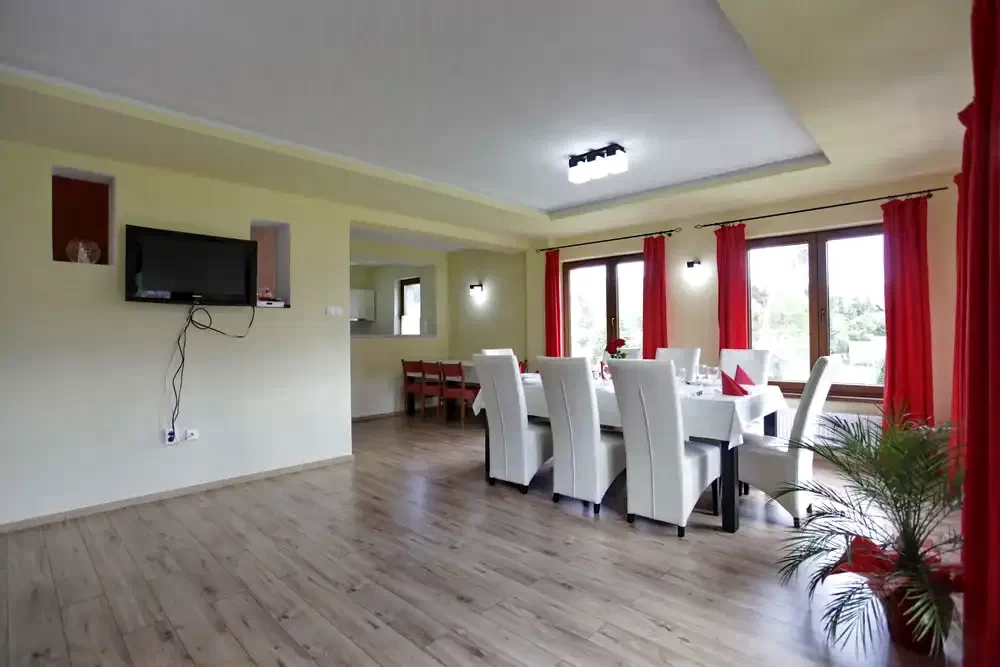 Marosfő Szállás | Üdülőfalu (K0452-13) A kép szerzői jogvédelem alatt állhat. Javasolt a kapcsolatfelvétel a jog tulajdonossal.