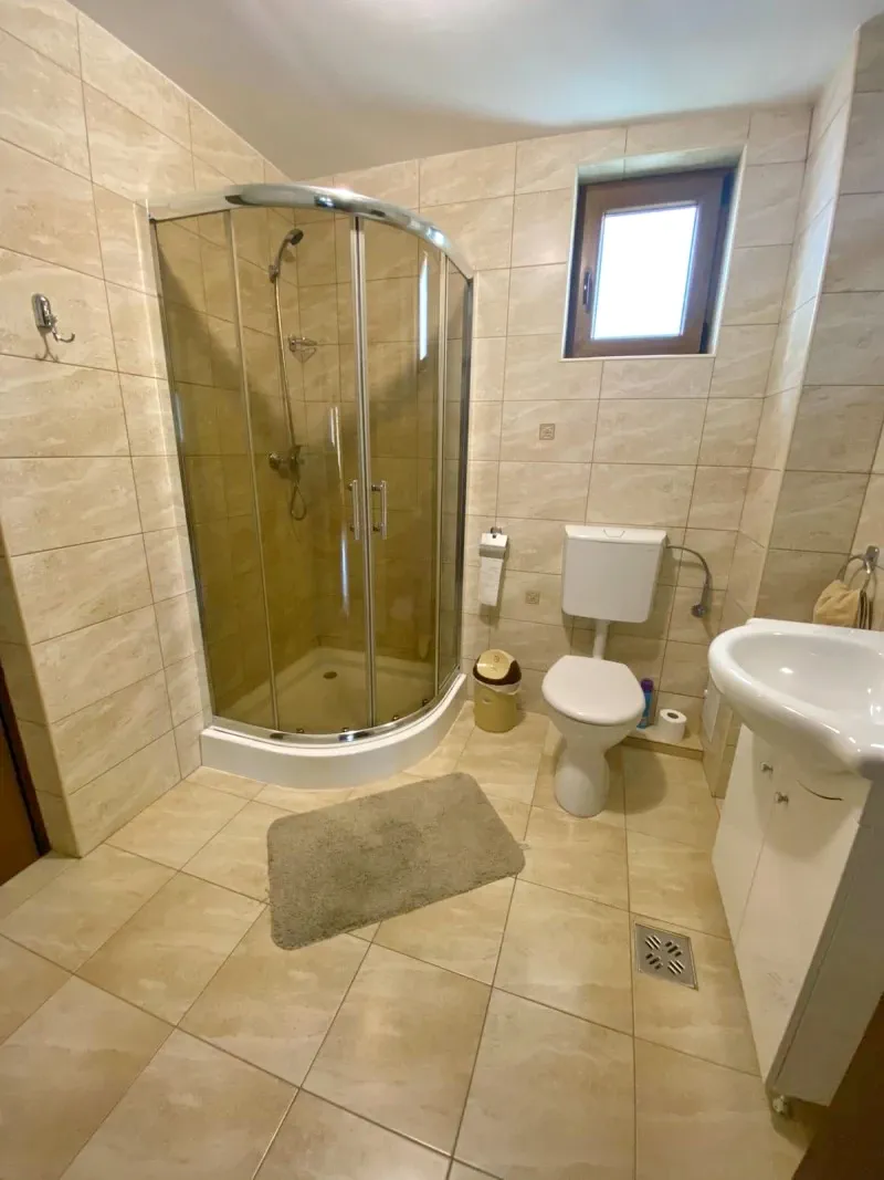 Izvoru Mureșului Cazare | Sat de vacanță (K0452-18) Imaginea poate fi supusă drepturilor de autor. Se recomandă contactarea titularului drepturilor.