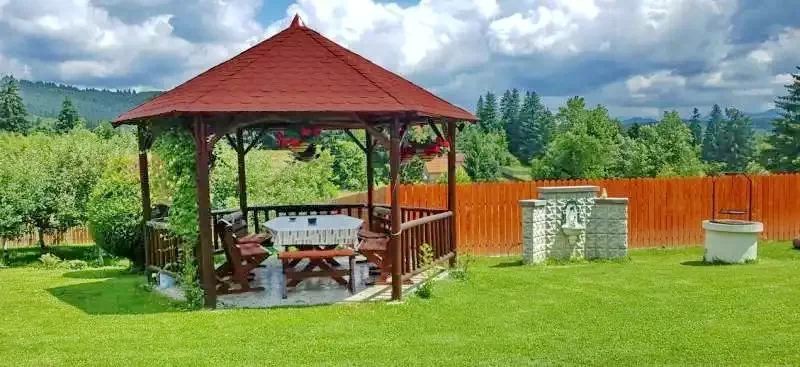 Marosfő Szállás | Üdülőfalu (K0452-37) A kép szerzői jogvédelem alatt állhat. Javasolt a kapcsolatfelvétel a jog tulajdonossal.