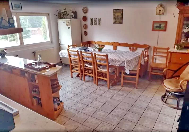 Izvoru Mureșului Cazare | Motel (K0453-2) Imaginea poate fi supusă drepturilor de autor. Se recomandă contactarea titularului drepturilor.