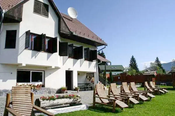 Marosfő Szállás | Motel (K0453-15) A kép szerzői jogvédelem alatt állhat. Javasolt a kapcsolatfelvétel a jog tulajdonossal.