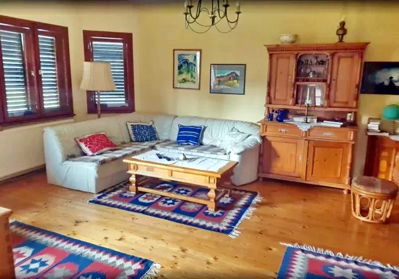 Izvoru Mureșului Cazare | Motel (K0453-16) Imaginea poate fi supusă drepturilor de autor. Se recomandă contactarea titularului drepturilor.