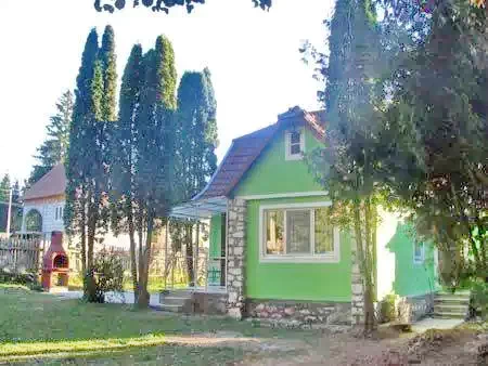 Izvoru Mureșului Cazare | Cabană (K0455-30) Imaginea poate fi supusă drepturilor de autor. Se recomandă contactarea titularului drepturilor.