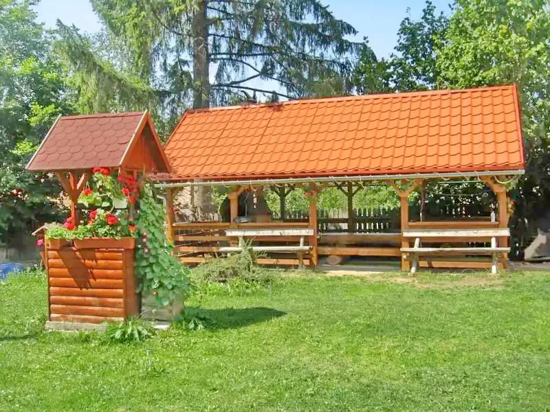 Marosfő Szállás | Üdülőfalu (K0456-8) A kép szerzői jogvédelem alatt állhat. Javasolt a kapcsolatfelvétel a jog tulajdonossal.