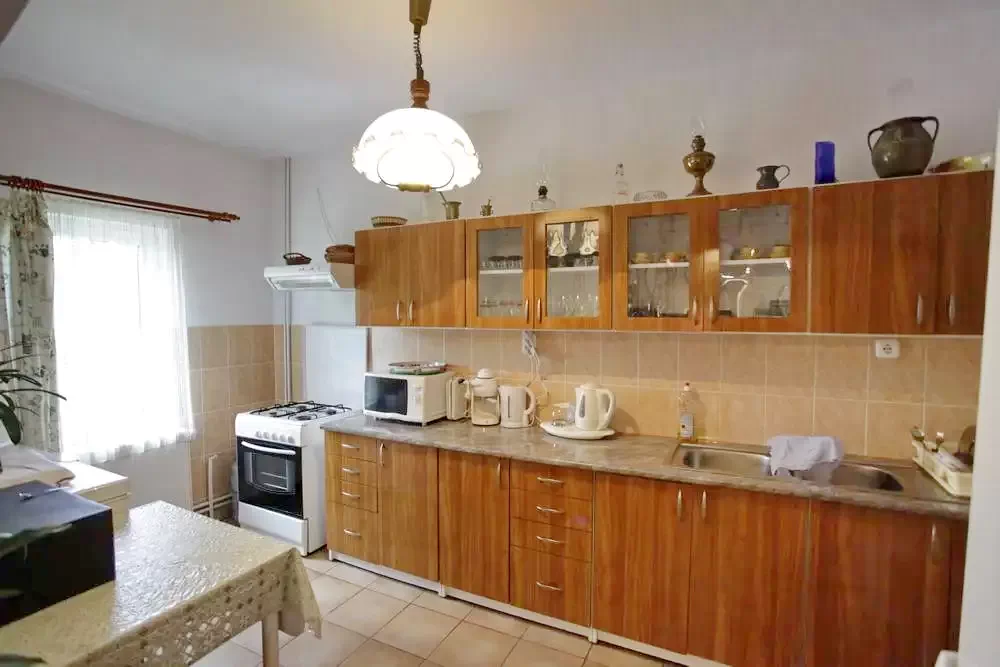 Marosfő Szállás | Motel (K0458-2) A kép szerzői jogvédelem alatt állhat. Javasolt a kapcsolatfelvétel a jog tulajdonossal.