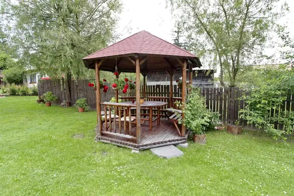 Marosfő Szállás | Motel (K0458-24) A kép szerzői jogvédelem alatt állhat. Javasolt a kapcsolatfelvétel a jog tulajdonossal.