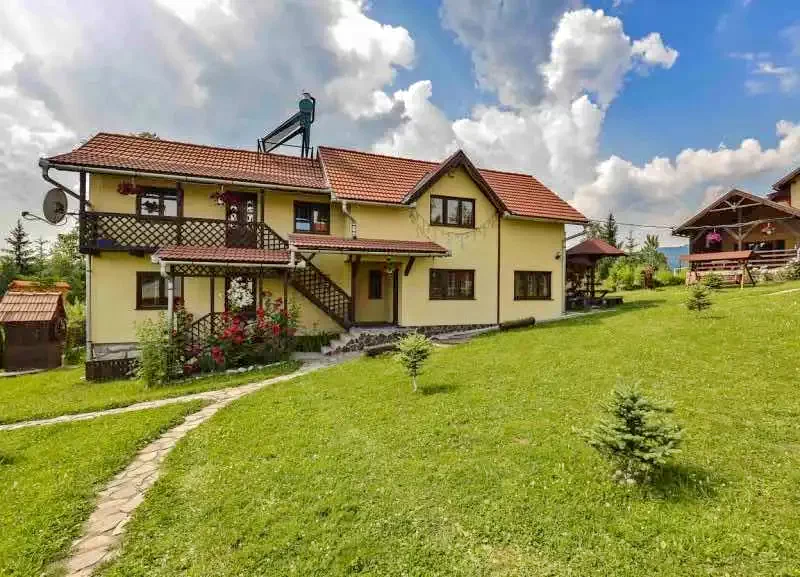 Marosfő Szállás | Turisztikai panzió (K0467-1) A kép szerzői jogvédelem alatt állhat. Javasolt a kapcsolatfelvétel a jog tulajdonossal.