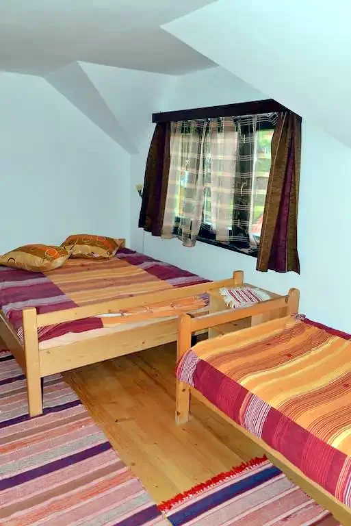 Izvoru Mureșului Cazare | Motel (K0467-17) Imaginea poate fi supusă drepturilor de autor. Se recomandă contactarea titularului drepturilor.