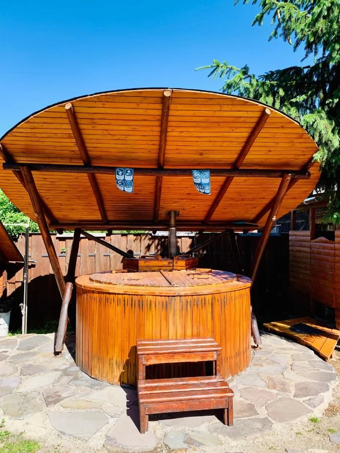 Izvoru Mureșului Cazare | Motel (K0467-24) Imaginea poate fi supusă drepturilor de autor. Se recomandă contactarea titularului drepturilor.