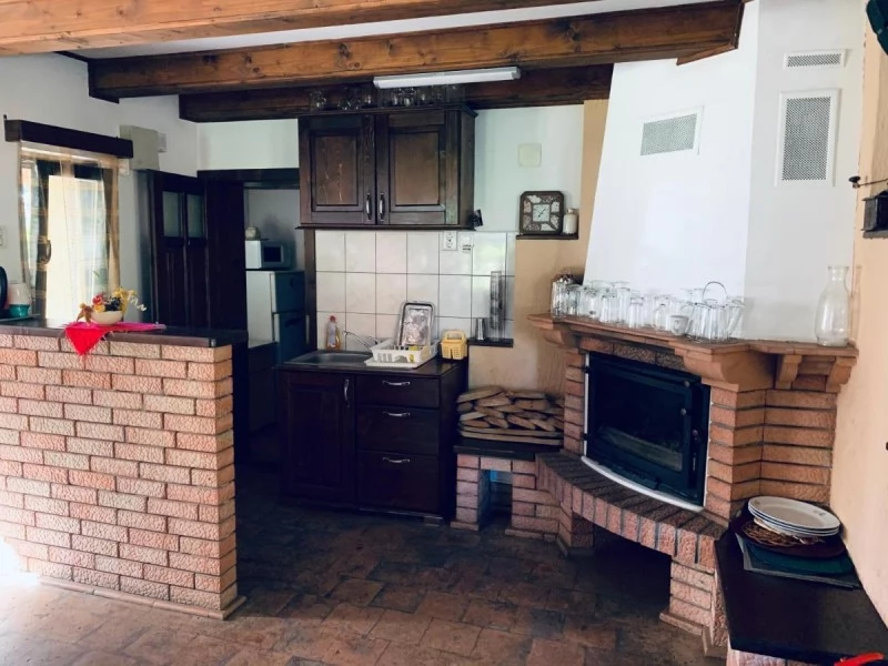 Marosfő Szállás | Motel (K0467-55) A kép szerzői jogvédelem alatt állhat. Javasolt a kapcsolatfelvétel a jog tulajdonossal.