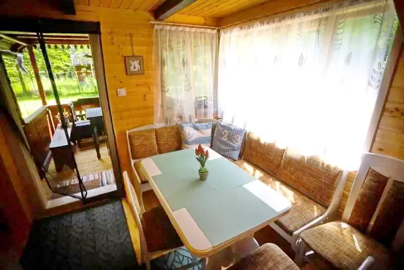 Izvoru Mureșului Cazare | Sat de vacanță (K0468-15) Imaginea poate fi supusă drepturilor de autor. Se recomandă contactarea titularului drepturilor.