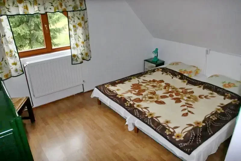 Izvoru Mureșului Cazare | Hotel**** (K0473-7) Imaginea poate fi supusă drepturilor de autor. Se recomandă contactarea titularului drepturilor.