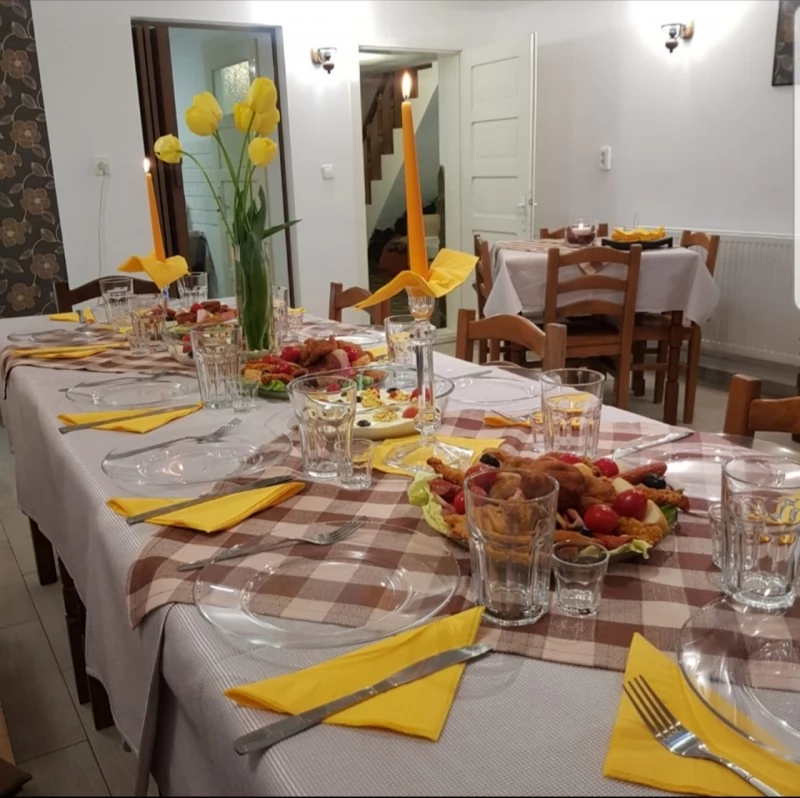 Marosfő Szállás | Motel (K0612-3) A kép szerzői jogvédelem alatt állhat. Javasolt a kapcsolatfelvétel a jog tulajdonossal.