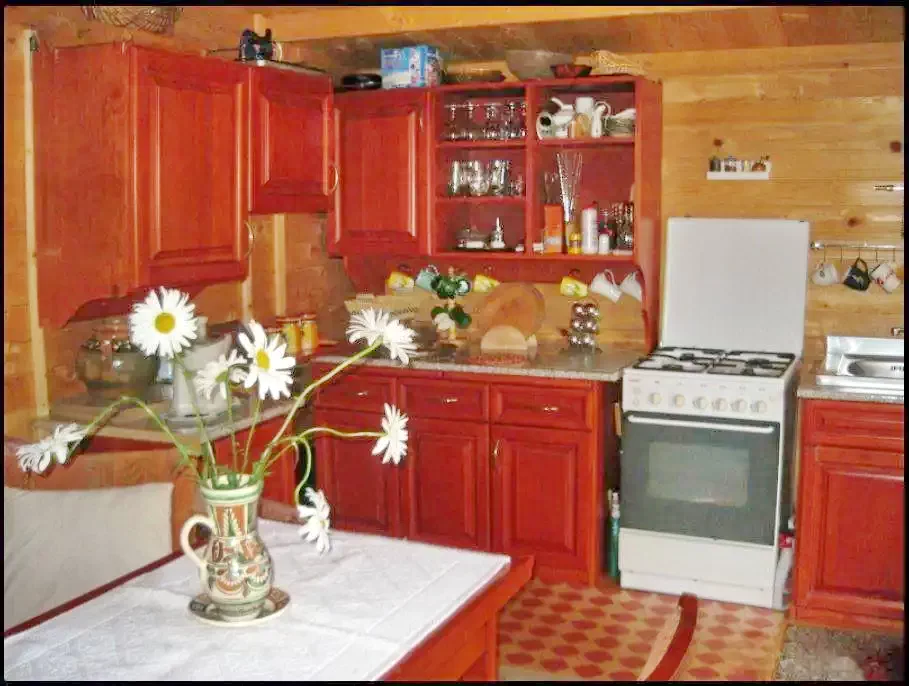 Izvoru Mureșului Cazare | Hotel**** (K0811-8) Imaginea poate fi supusă drepturilor de autor. Se recomandă contactarea titularului drepturilor.