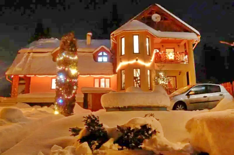 Izvoru Mureșului Cazare | Hotel**** (K0811-19) Imaginea poate fi supusă drepturilor de autor. Se recomandă contactarea titularului drepturilor.