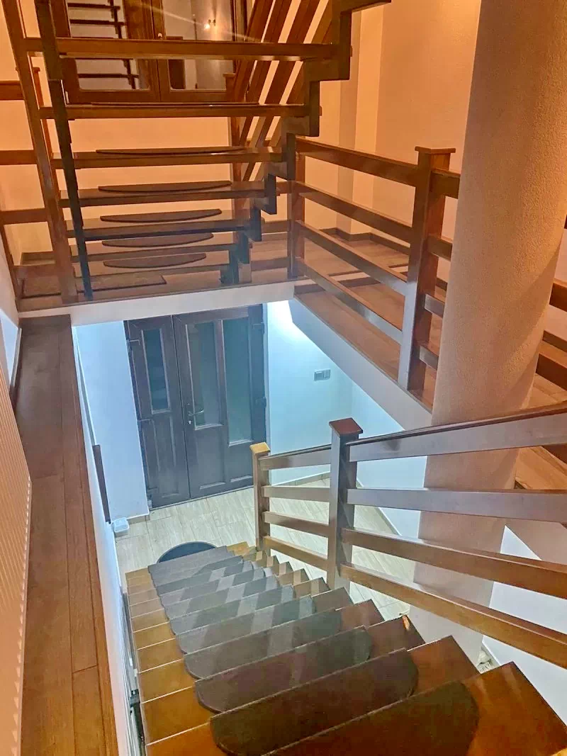 Marosfő Szállás | Motel (K1418-17) A kép szerzői jogvédelem alatt állhat. Javasolt a kapcsolatfelvétel a jog tulajdonossal.