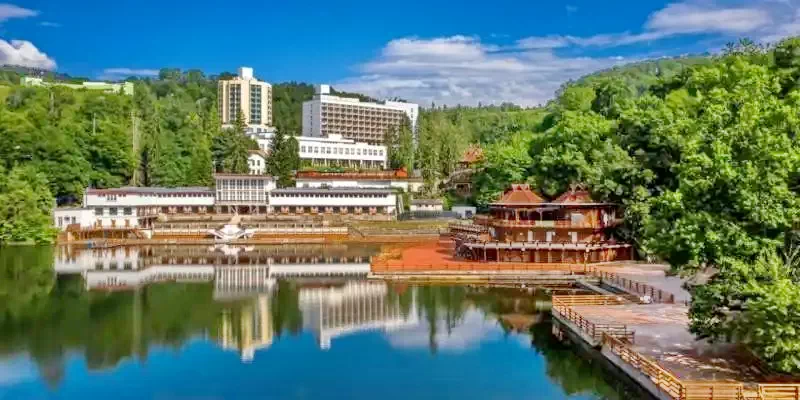 Szováta Szállás | Hotel**** (K0685-1) A kép szerzői jogvédelem alatt állhat. Javasolt a kapcsolatfelvétel a jog tulajdonossal.