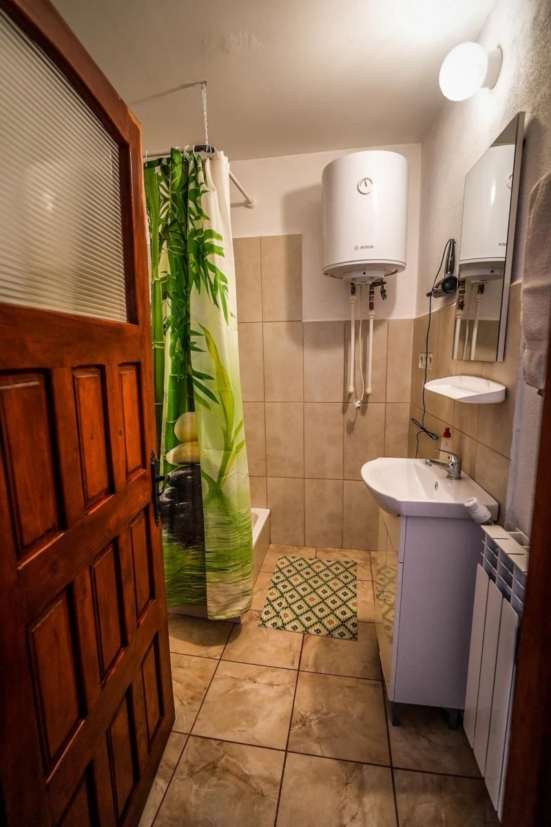 Rimetea Cazare | Hotel**** (K0177-30) Imaginea poate fi supusă drepturilor de autor. Se recomandă contactarea titularului drepturilor.