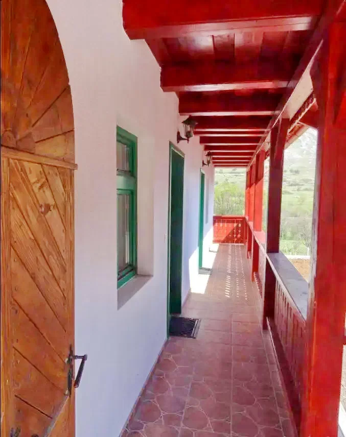 Rimetea Cazare | Motel (K0310-21) Imaginea poate fi supusă drepturilor de autor. Se recomandă contactarea titularului drepturilor.