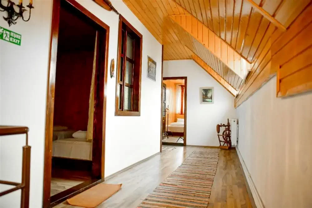 Rimetea Cazare | Casă de oaspeți (K0346-32) Imaginea poate fi supusă drepturilor de autor. Se recomandă contactarea titularului drepturilor. Rimetea Cazare | Casă de oaspeți (K0346-32) Imaginea poate fi supusă drepturilor de autor. Se recomandă contactarea titularului drepturilor.