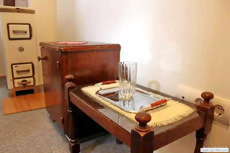 Rimetea Cazare | Motel (K0408-7) Imaginea poate fi supusă drepturilor de autor. Se recomandă contactarea titularului drepturilor.