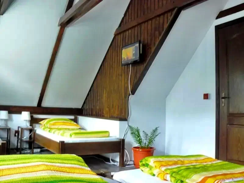 Rimetea Cazare | Cabană (K0449-15) Imaginea poate fi supusă drepturilor de autor. Se recomandă contactarea titularului drepturilor.