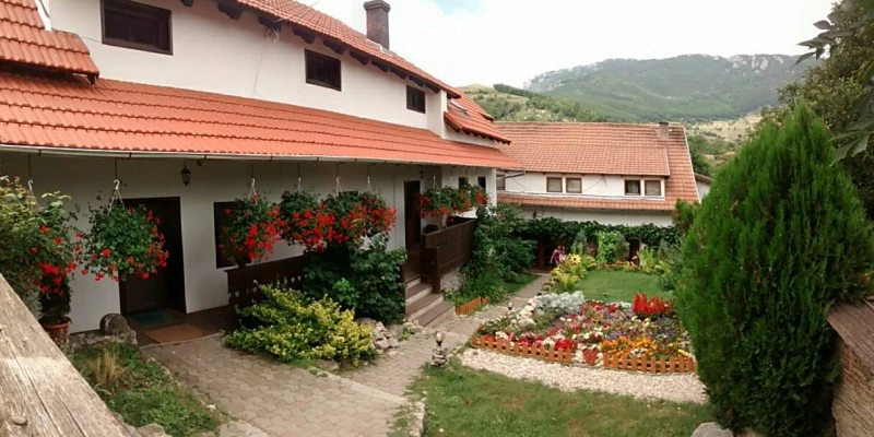 Torockó Szállás | Motel (K0450-60) A kép szerzői jogvédelem alatt állhat. Javasolt a kapcsolatfelvétel a jog tulajdonossal.