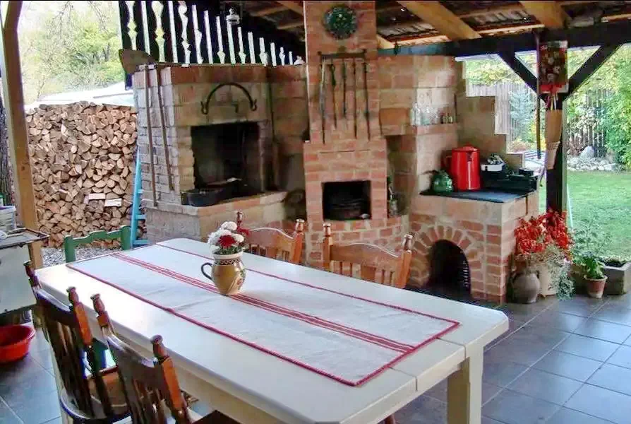 Rimetea Cazare | Motel (K0547-9) Imaginea poate fi supusă drepturilor de autor. Se recomandă contactarea titularului drepturilor.