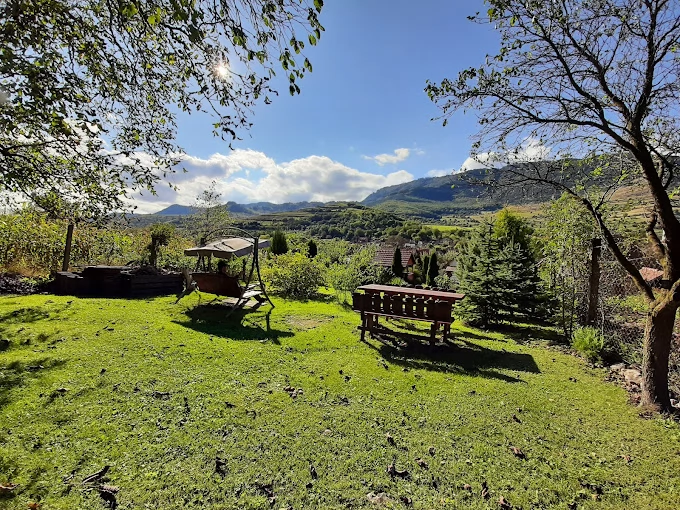 Rimetea Cazare | Motel (K0547-24) Imaginea poate fi supusă drepturilor de autor. Se recomandă contactarea titularului drepturilor.