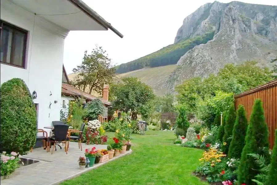 Torockó Szállás | Motel (K0547-36) A kép szerzői jogvédelem alatt állhat. Javasolt a kapcsolatfelvétel a jog tulajdonossal.