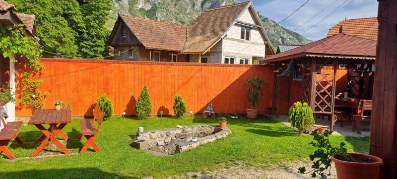 Rimetea Cazare | Casă de oaspeți (K0552-5) Imaginea poate fi supusă drepturilor de autor. Se recomandă contactarea titularului drepturilor.