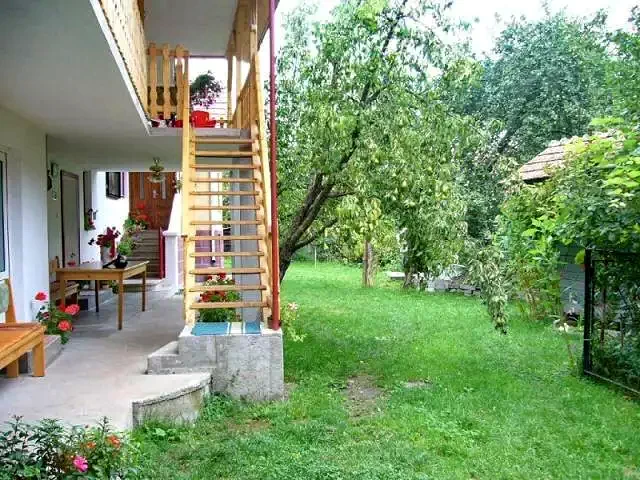 Cazare  Rimetea - Pensiunea Móricz Piroska** | Torockó - Móricz Piroska Panzió**. Imaginea poate fi supusă drepturilor de autor. Se recomandă contactarea titularului drepturilor.