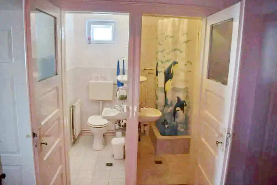 Rimetea Cazare | Motel (K1094-25) Imaginea poate fi supusă drepturilor de autor. Se recomandă contactarea titularului drepturilor.