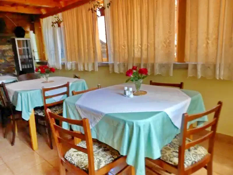 Rimetea Cazare | Hotel**** (K1095-2) Imaginea poate fi supusă drepturilor de autor. Se recomandă contactarea titularului drepturilor.