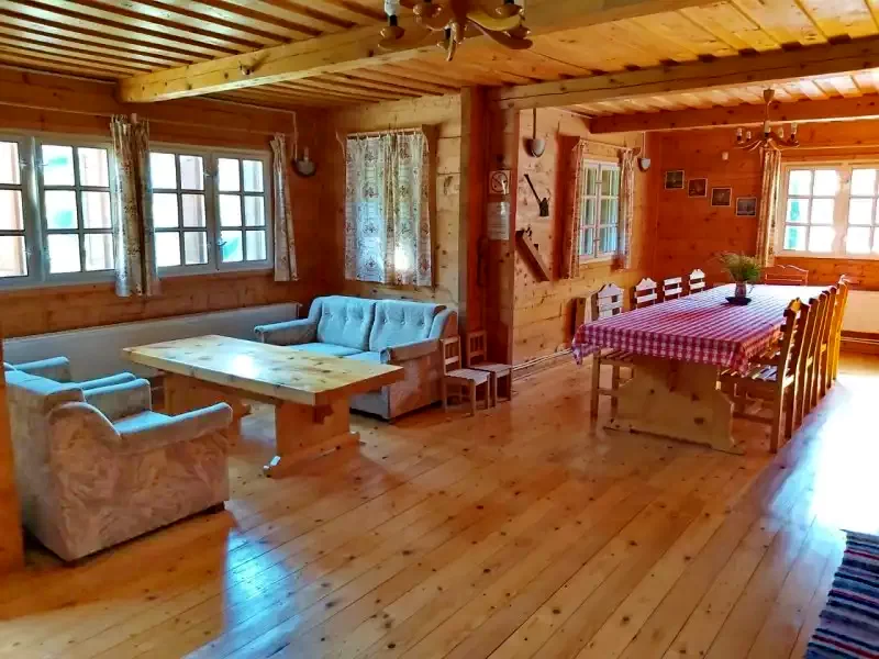 Cazare Rimetea - Pensiune si Camping Gyopár** | Torockó - Gyopár Panzió és Kemping**. Imaginea poate fi supusă drepturilor de autor. Se recomandă contactarea titularului drepturilor.