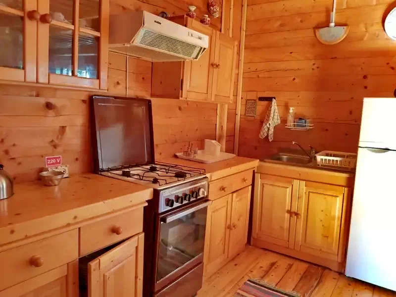 Rimetea Cazare | Motel (K1097-3) Imaginea poate fi supusă drepturilor de autor. Se recomandă contactarea titularului drepturilor.