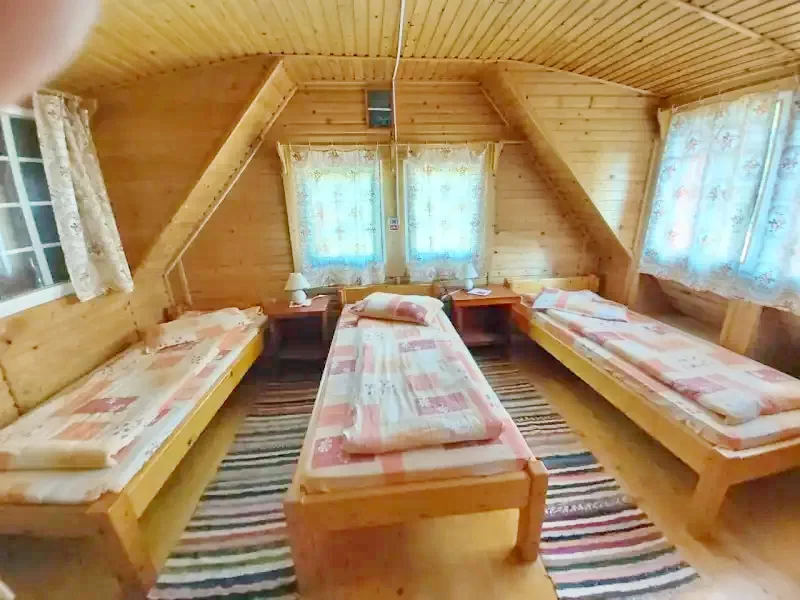 Rimetea Cazare | Motel (K1097-13) Imaginea poate fi supusă drepturilor de autor. Se recomandă contactarea titularului drepturilor.