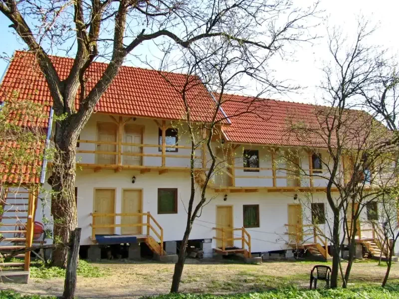 Torockó Szállás | Vendégház (K1099-31) A kép szerzői jogvédelem alatt állhat. Javasolt a kapcsolatfelvétel a jog tulajdonossal. Torockó Szállás | Vendégház (K1099-31) A kép szerzői jogvédelem alatt állhat. Javasolt a kapcsolatfelvétel a jog tulajdonossal.