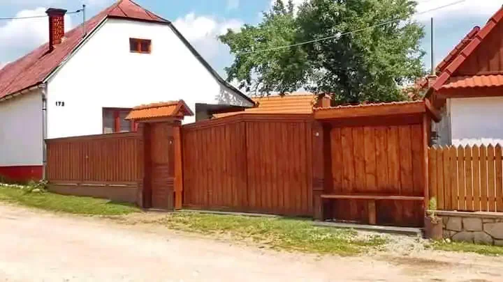 Rimetea Cazare | Hotel**** (K1103-1) Imaginea poate fi supusă drepturilor de autor. Se recomandă contactarea titularului drepturilor.