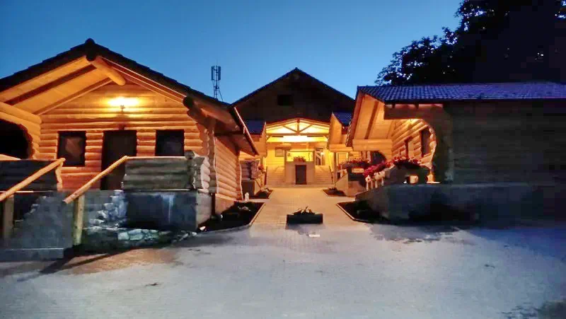 Rimetea Cazare | Cabana turistică (K1437-1) Imaginea poate fi supusă drepturilor de autor. Se recomandă contactarea titularului drepturilor.