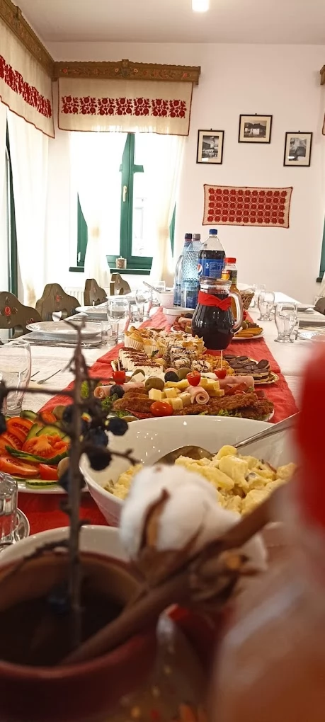 Rimetea Cazare | Motel (K1438-21) Imaginea poate fi supusă drepturilor de autor. Se recomandă contactarea titularului drepturilor.